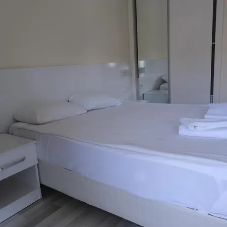 Pekay Sunset Suites Side